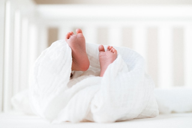 Replacement fertility rate: What explains it?