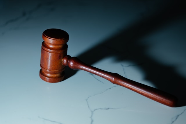 Judgment vs. Discernment: A Theological Distinction